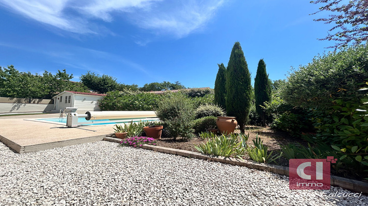 Ma-Cabane - Vente Maison FLASSANS-SUR-ISSOLE, 103 m²