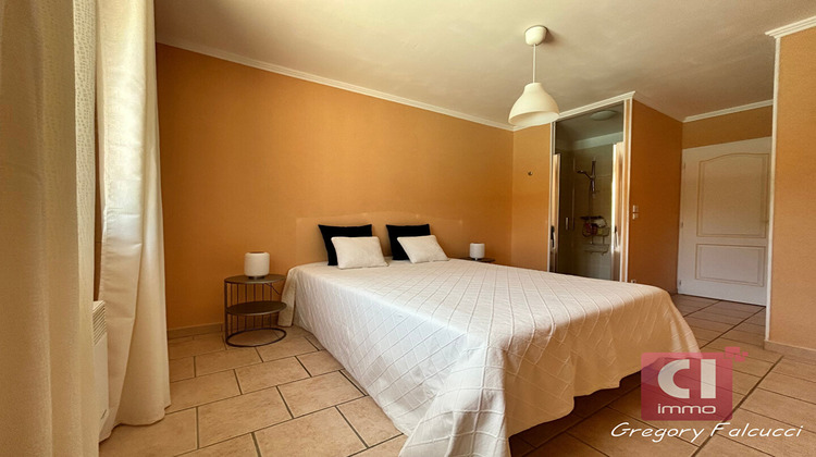 Ma-Cabane - Vente Maison FLASSANS-SUR-ISSOLE, 103 m²