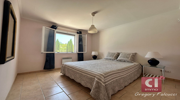 Ma-Cabane - Vente Maison FLASSANS-SUR-ISSOLE, 103 m²
