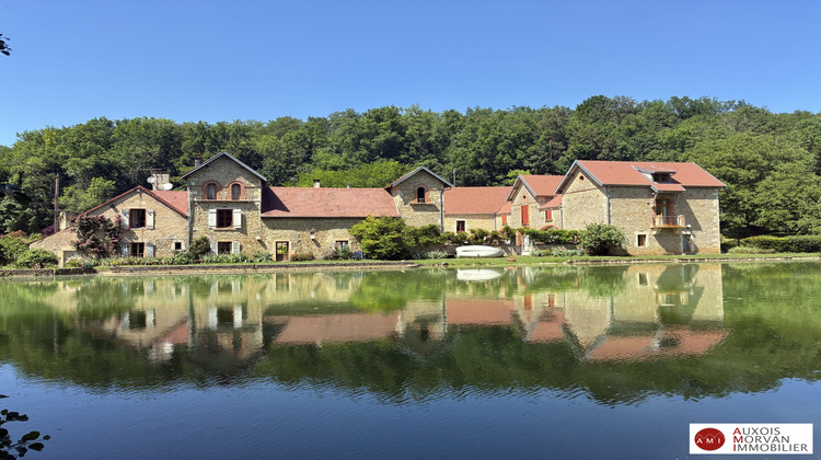 Ma-Cabane - Vente Maison Flavigny-sur-Ozerain, 607 m²