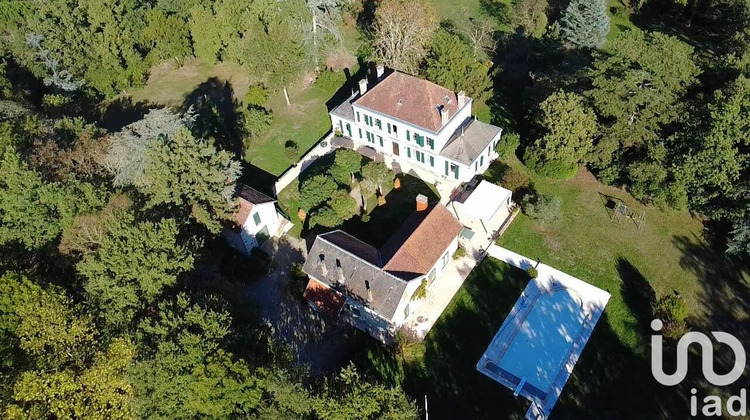 Ma-Cabane - Vente Maison Fleurance, 607 m²