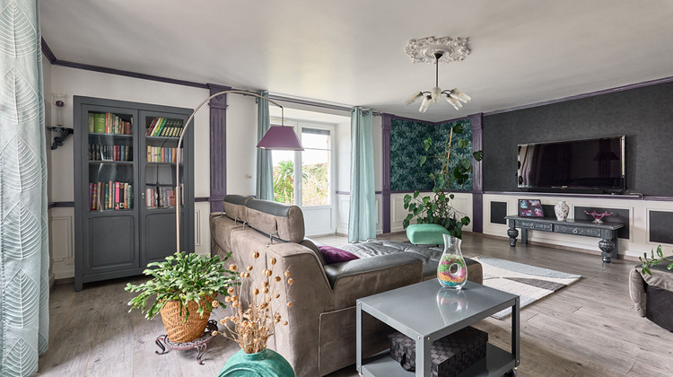 Ma-Cabane - Vente Maison FLEUREY-LES-FAVERNEY, 283 m²