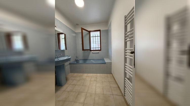 Ma-Cabane - Vente Maison FLEURY-LES-AUBRAIS, 148 m²