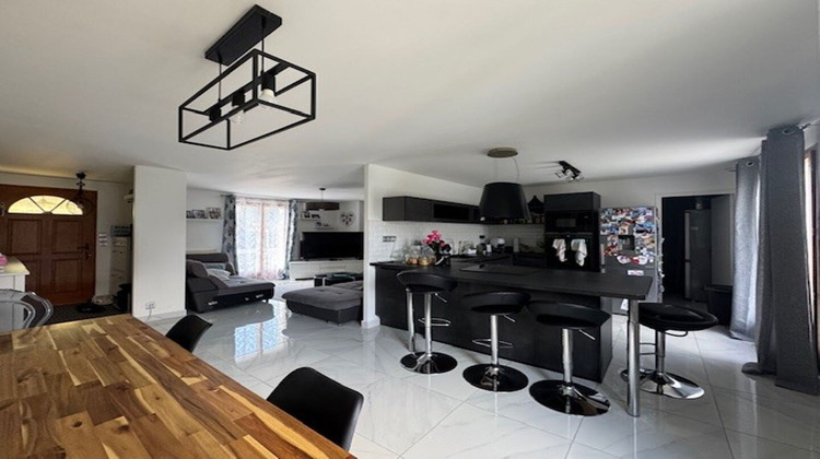 Ma-Cabane - Vente Maison FLEURY-LES-AUBRAIS, 165 m²