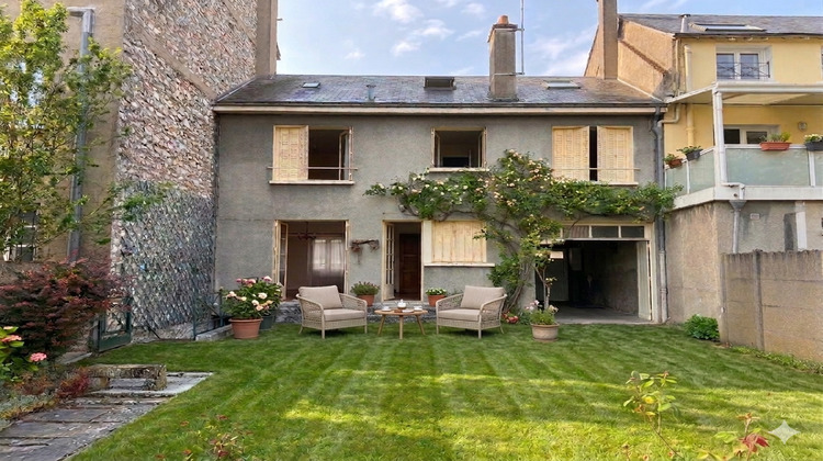 Ma-Cabane - Vente Maison FLEURY-LES-AUBRAIS, 106 m²