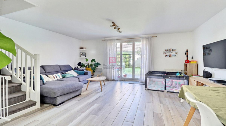 Ma-Cabane - Vente Maison FLEURY MEROGIS, 90 m²