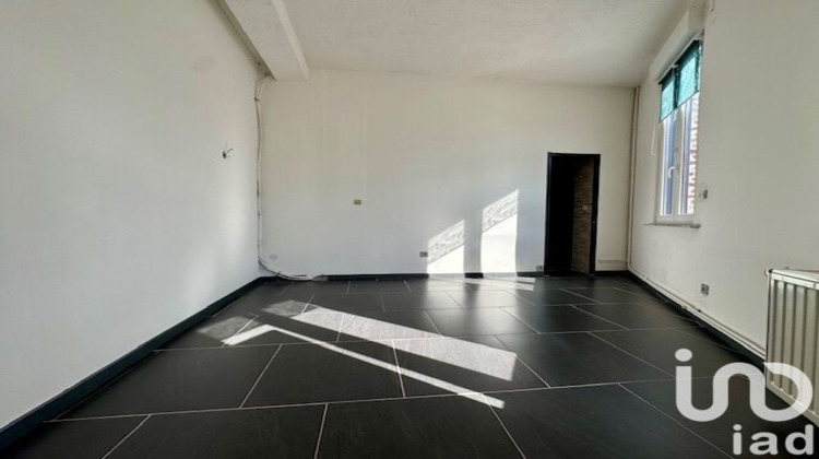 Ma-Cabane - Vente Maison Flines-Lez-Raches, 208 m²