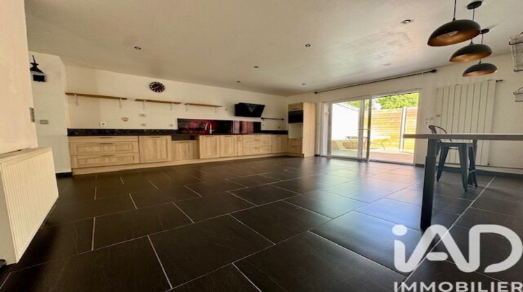 Ma-Cabane - Vente Maison Flines-Lez-Raches, 208 m²