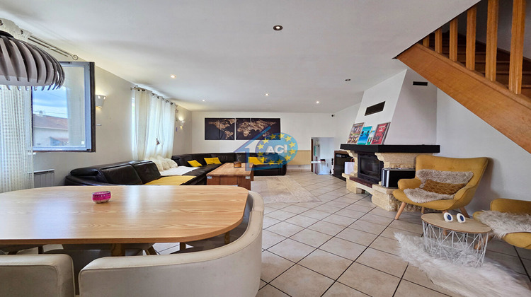 Ma-Cabane - Vente Maison FOLLAINVILLE-DENNEMONT, 152 m²