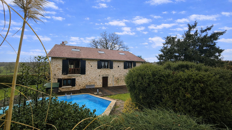 Ma-Cabane - Vente Maison FOLLES, 196 m²