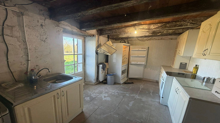 Ma-Cabane - Vente Maison FOLLES, 100 m²