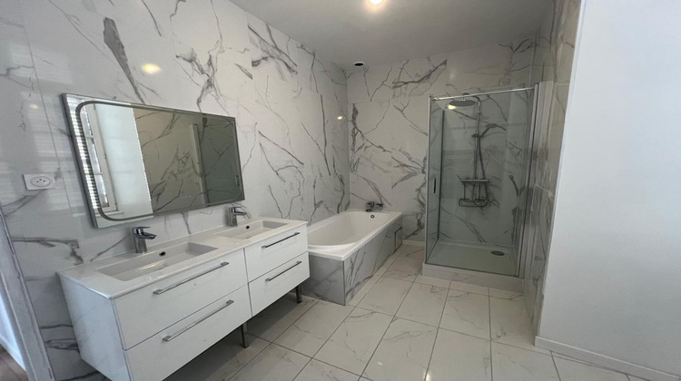 Ma-Cabane - Vente Maison Fontaine-la-Gaillarde, 276 m²