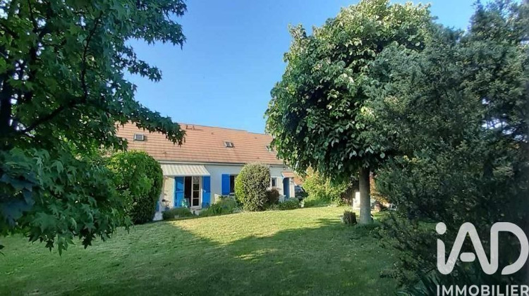 Ma-Cabane - Vente Maison Fontaine-la-Guyon, 125 m²