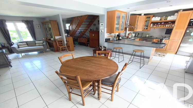 Ma-Cabane - Vente Maison Fontaine-la-Guyon, 125 m²