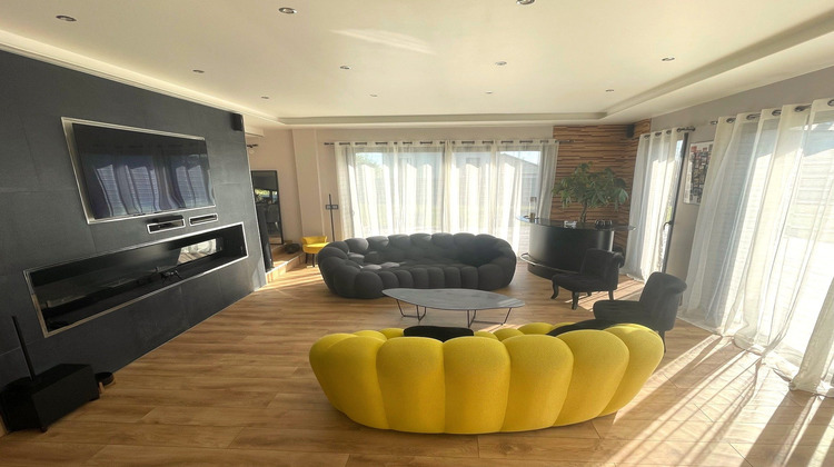 Ma-Cabane - Vente Maison Fontaine-la-Mallet, 214 m²