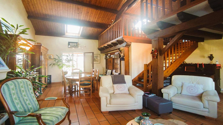 Ma-Cabane - Vente Maison FONTAINE LE COMTE, 167 m²