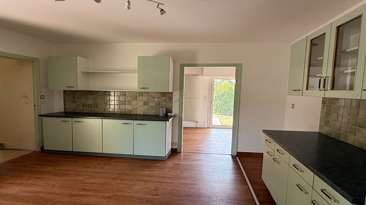 Ma-Cabane - Vente Maison FONTAINE-LE-COMTE, 0 m²