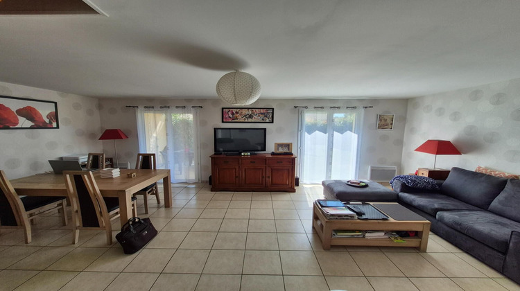 Ma-Cabane - Vente Maison Fontaine-le-Comte, 87 m²