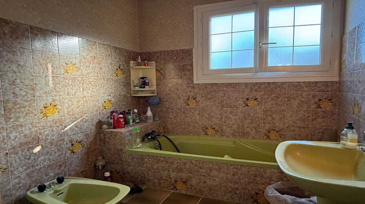 Ma-Cabane - Vente Maison FONTAINE-LE-COMTE, 115 m²