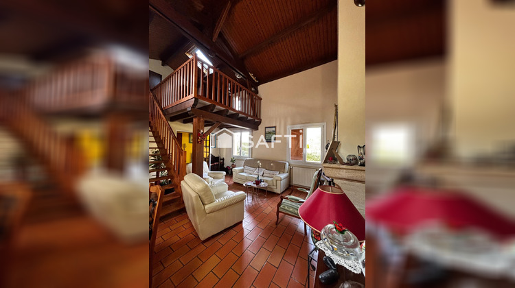 Ma-Cabane - Vente Maison Fontaine-le-Comte, 167 m²