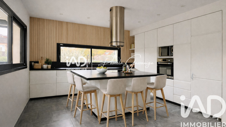 Ma-Cabane - Vente Maison Fontaine-le-Port, 322 m²