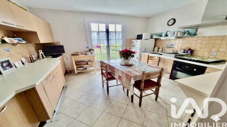 Ma-Cabane - Vente Maison Fontaine-le-Port, 89 m²
