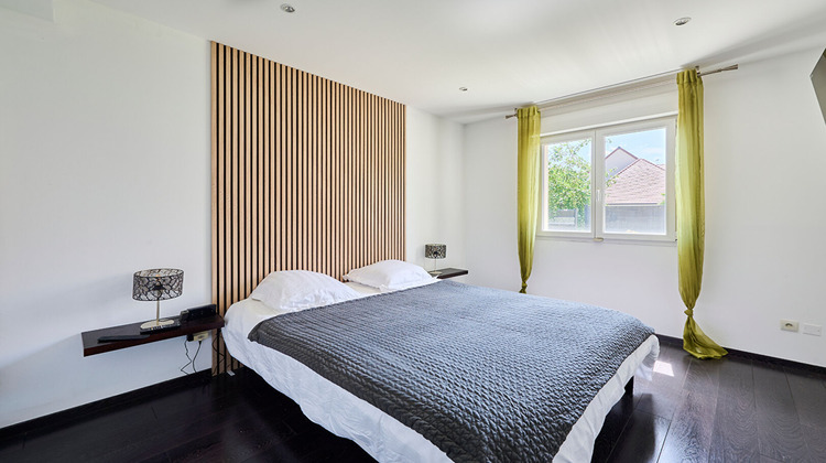 Ma-Cabane - Vente Maison FONTAINE-LES-DIJON, 300 m²