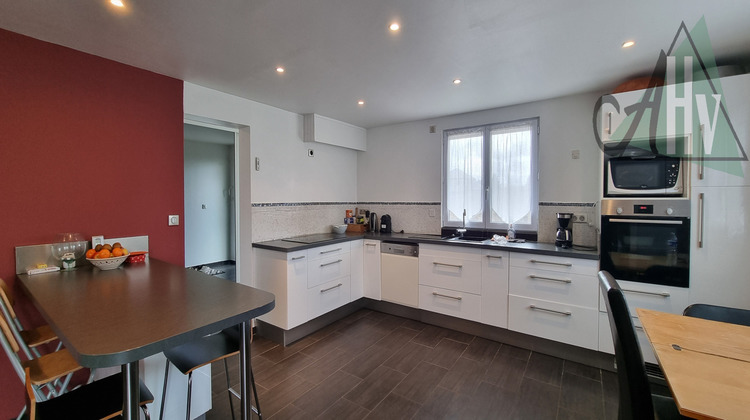 Ma-Cabane - Vente Maison Fontaine-Mâcon, 240 m²