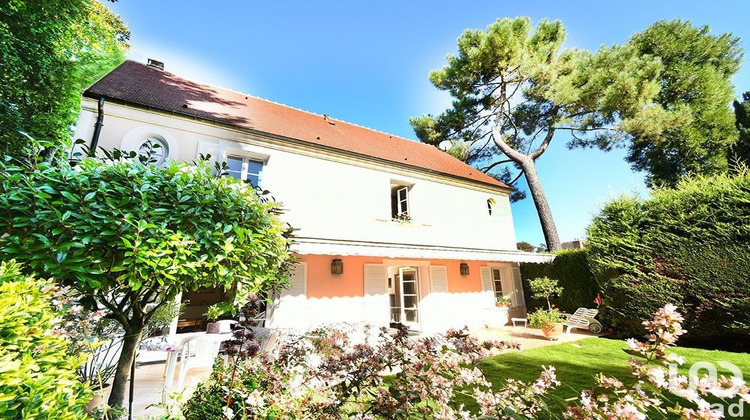 Ma-Cabane - Vente Maison Fontainebleau, 200 m²