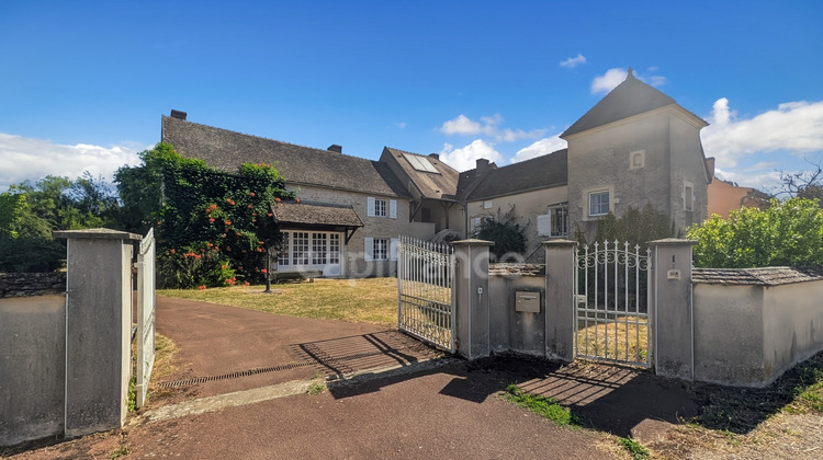 Ma-Cabane - Vente Maison FONTAINES, 296 m²