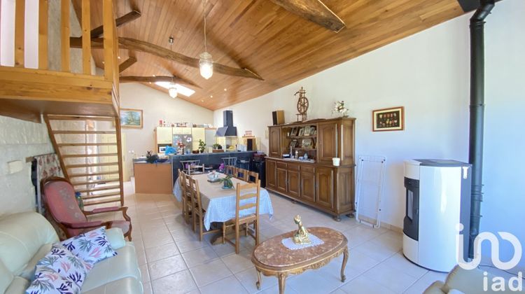 Ma-Cabane - Vente Maison Fontaines-d'Ozillac, 230 m²