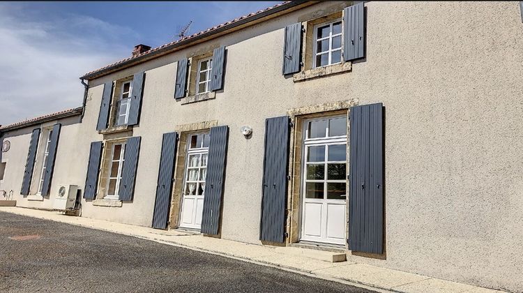 Ma-Cabane - Vente Maison FONTENAY LE COMTE, 120 m²