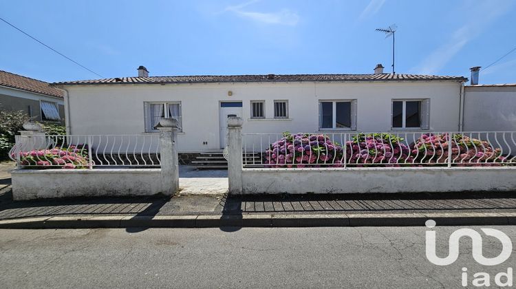 Ma-Cabane - Vente Maison Fontenay-le-Comte, 117 m²