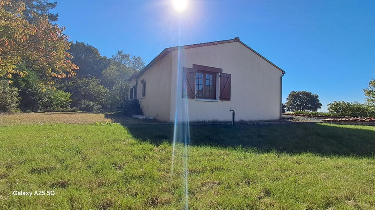 Ma-Cabane - Vente Maison FONTENAY LE COMTE, 130 m²