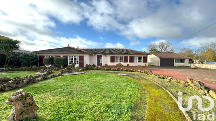 Ma-Cabane - Vente Maison Fontenay-le-Comte, 118 m²