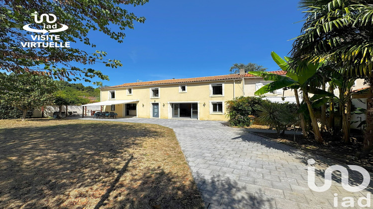 Ma-Cabane - Vente Maison Fontenay-le-Comte, 190 m²