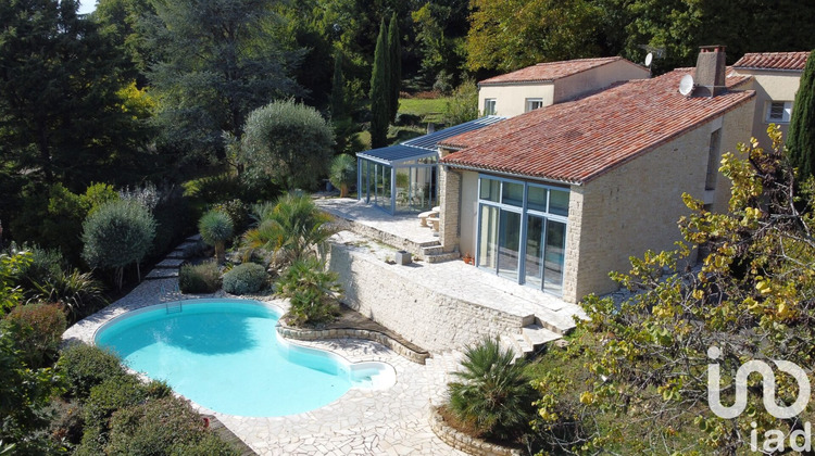 Ma-Cabane - Vente Maison Fontenay-le-Comte, 288 m²