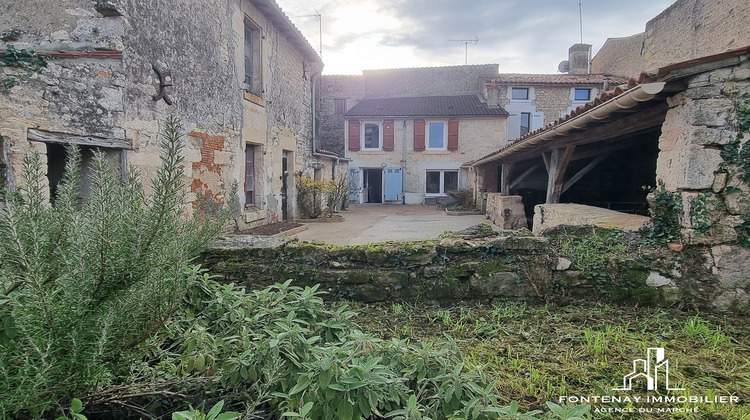 Ma-Cabane - Vente Maison Fontenay-le-Comte, 118 m²