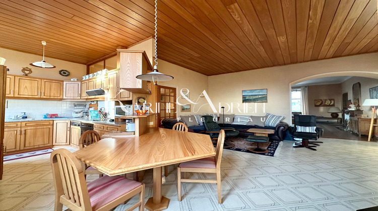 Ma-Cabane - Vente Maison Fontenay-le-Comte, 386 m²