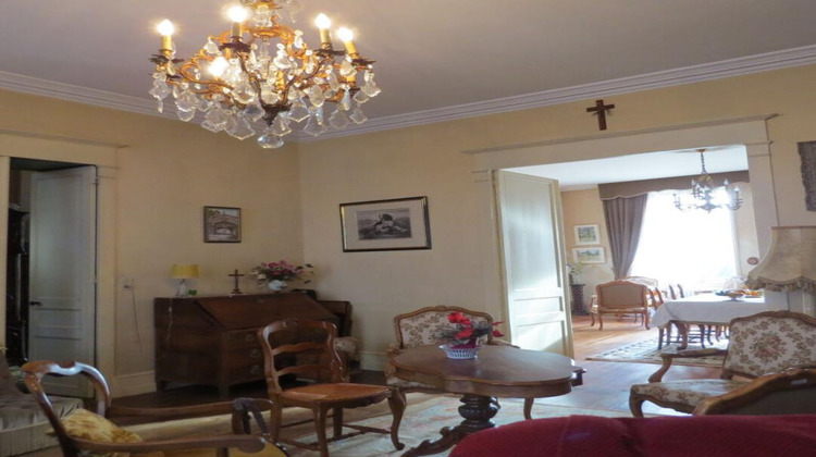 Ma-Cabane - Vente Maison FONTENAY LE COMTE, 336 m²