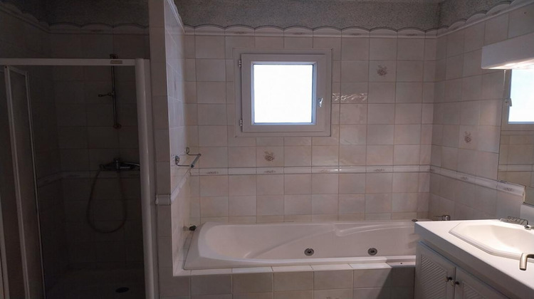 Ma-Cabane - Vente Maison FONTENAY LE COMTE, 105 m²