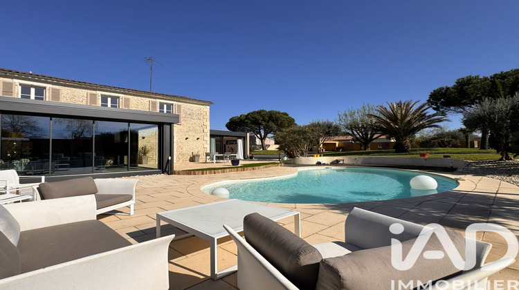 Ma-Cabane - Vente Maison Fontenay-le-Comte, 260 m²