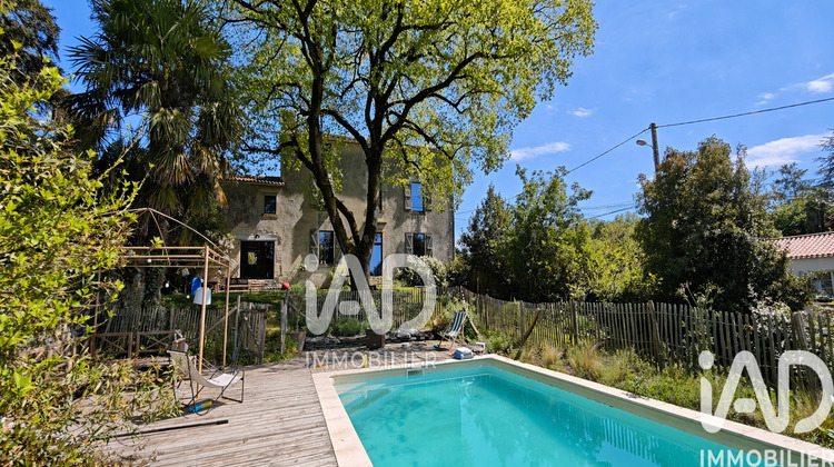 Ma-Cabane - Vente Maison Fontenay-le-Comte, 273 m²
