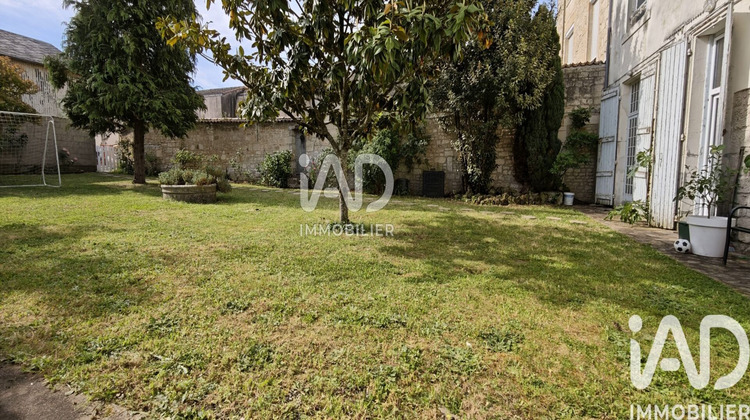 Ma-Cabane - Vente Maison Fontenay-le-Comte, 299 m²