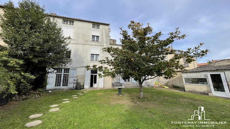 Ma-Cabane - Vente Maison Fontenay-le-Comte, 298 m²
