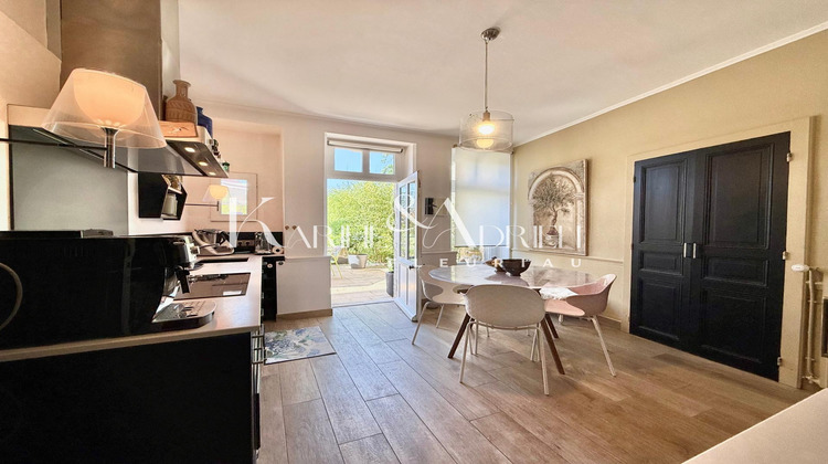 Ma-Cabane - Vente Maison Fontenay-le-Comte, 197 m²