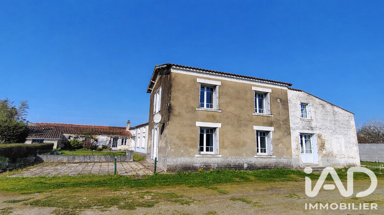 Ma-Cabane - Vente Maison Fontenay-le-Comte, 101 m²