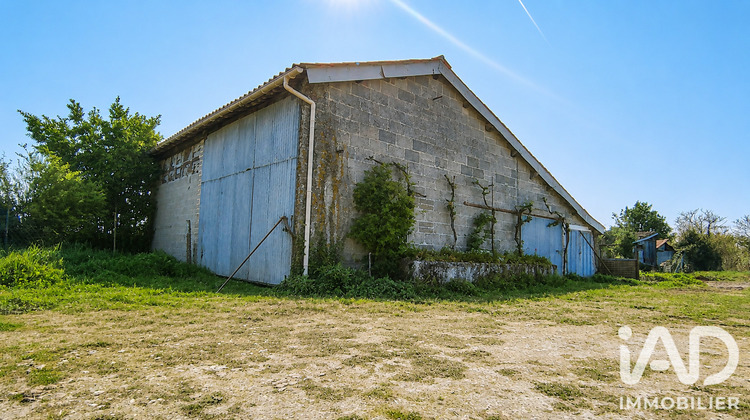 Ma-Cabane - Vente Maison Fontenay-le-Comte, 101 m²