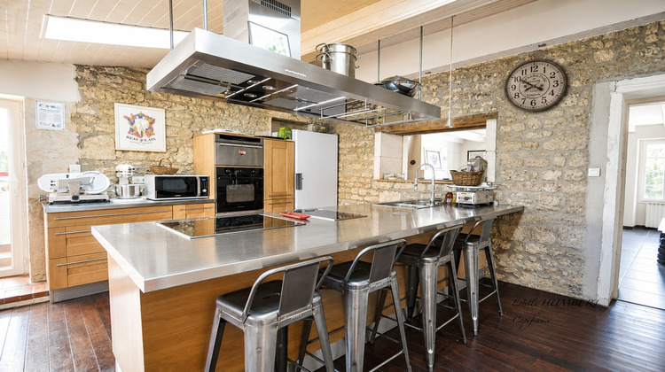 Ma-Cabane - Vente Maison FONTENAY LE COMTE, 200 m²