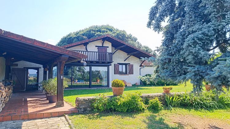 Ma-Cabane - Vente Maison FONTENAY-LE-FLEURY, 215 m²